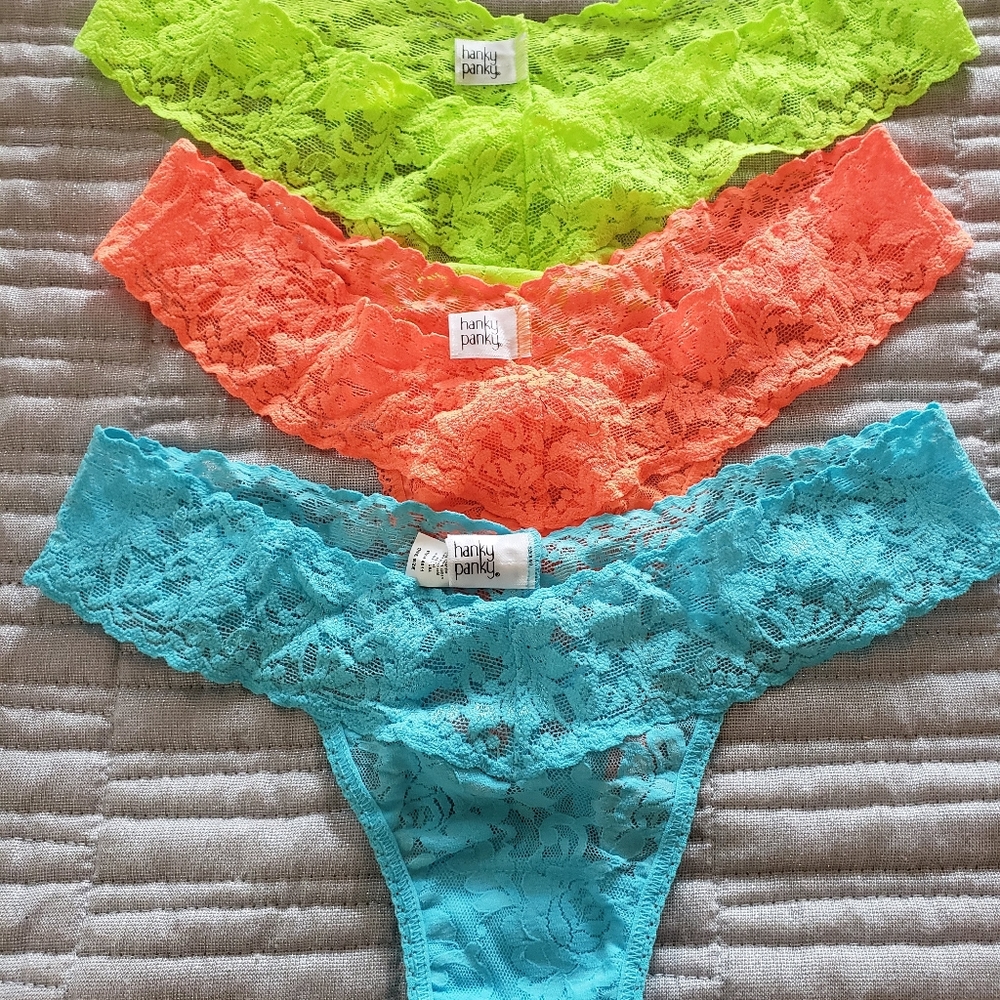 HANKY PANKY Signature Lace Low Rise Thong